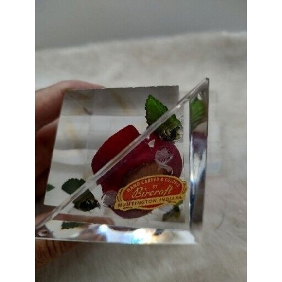 Vintage Bircraft Lucite Acrylic CUBE PAPERWEIGHT SCULPTURE Red Rose Enclosed - Picture 11 of 13